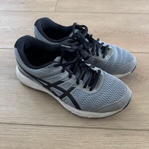 ASICS Light Gray and Black Athletic Shoes